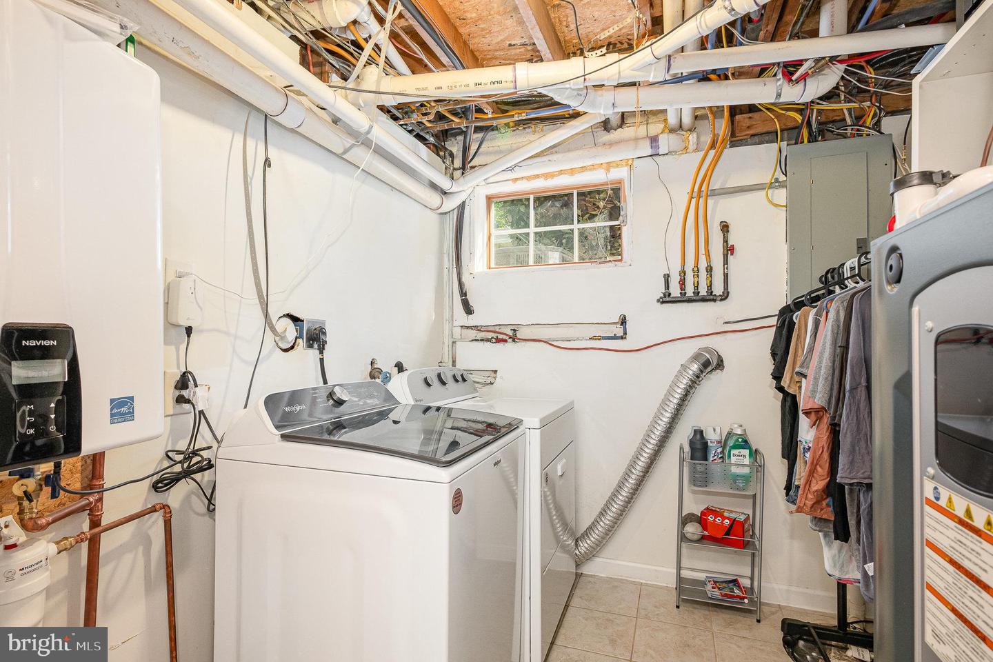 9016 GREYLOCK ST, ALEXANDRIA, Virginia 22308, 5 Bedrooms Bedrooms, ,3 BathroomsBathrooms,Residential,For sale,9016 GREYLOCK ST,VAFX2250088 MLS # VAFX2250088