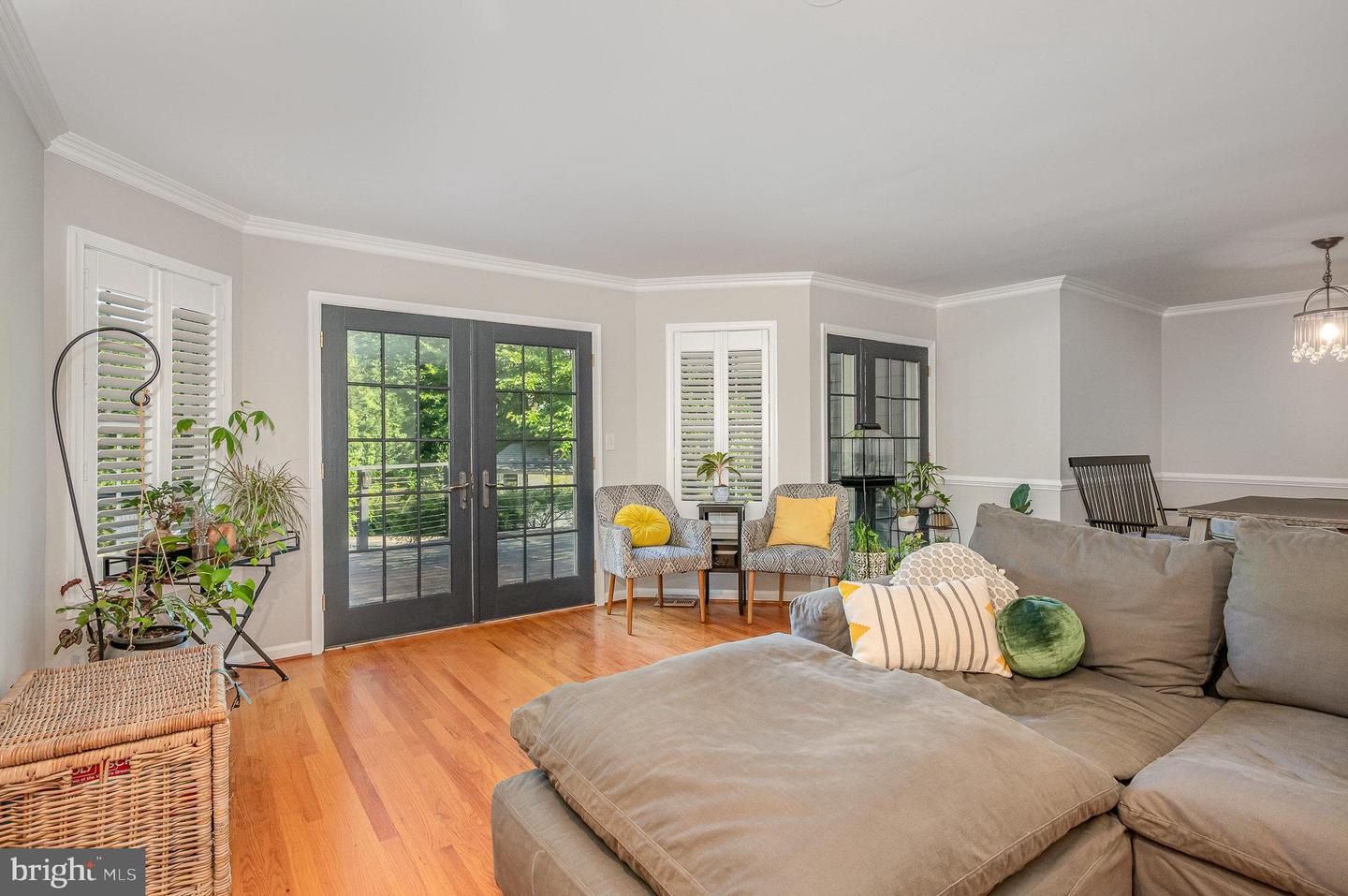 9016 GREYLOCK ST, ALEXANDRIA, Virginia 22308, 5 Bedrooms Bedrooms, ,3 BathroomsBathrooms,Residential,For sale,9016 GREYLOCK ST,VAFX2250088 MLS # VAFX2250088