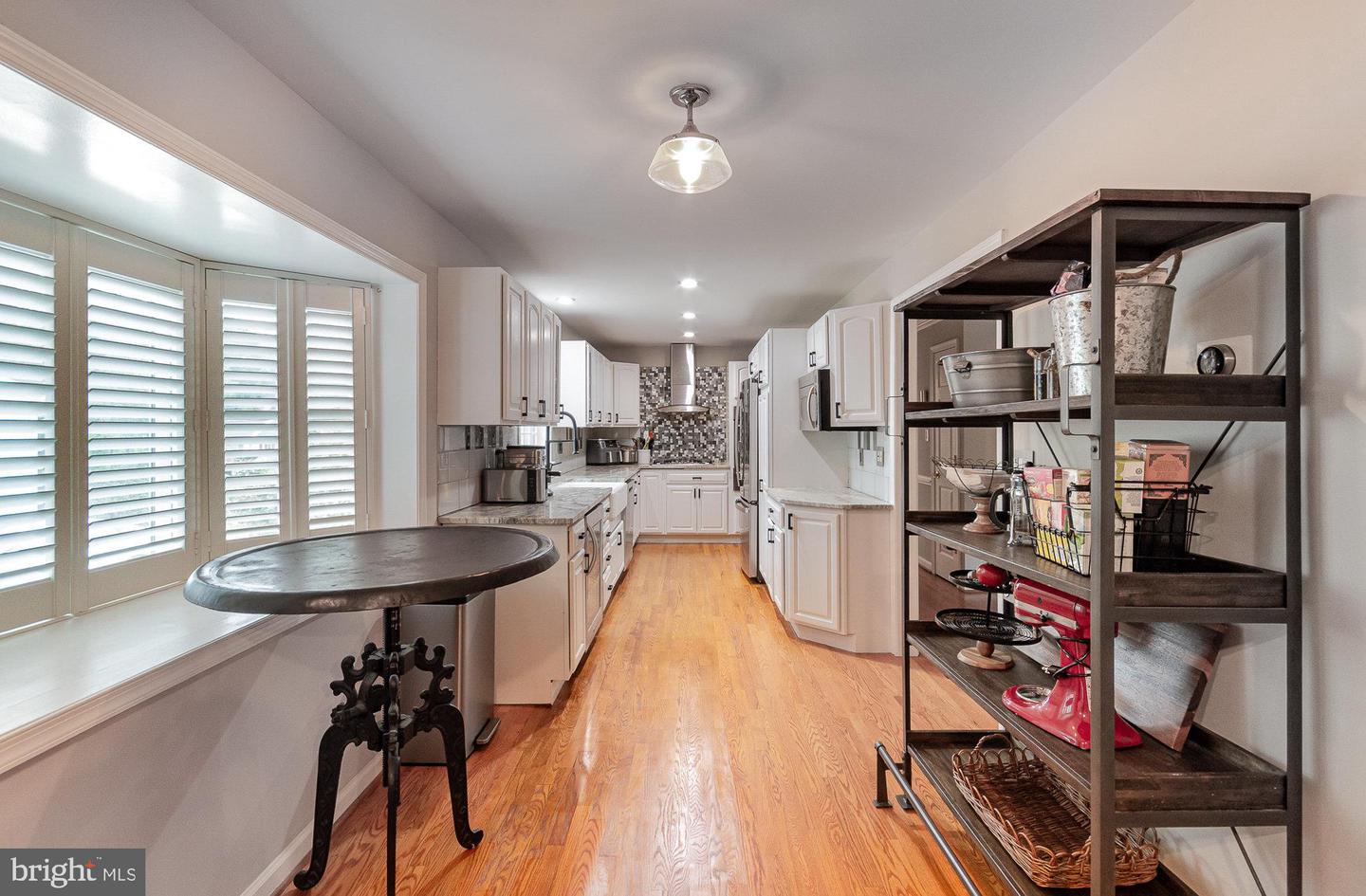 9016 GREYLOCK ST, ALEXANDRIA, Virginia 22308, 5 Bedrooms Bedrooms, ,3 BathroomsBathrooms,Residential,For sale,9016 GREYLOCK ST,VAFX2250088 MLS # VAFX2250088