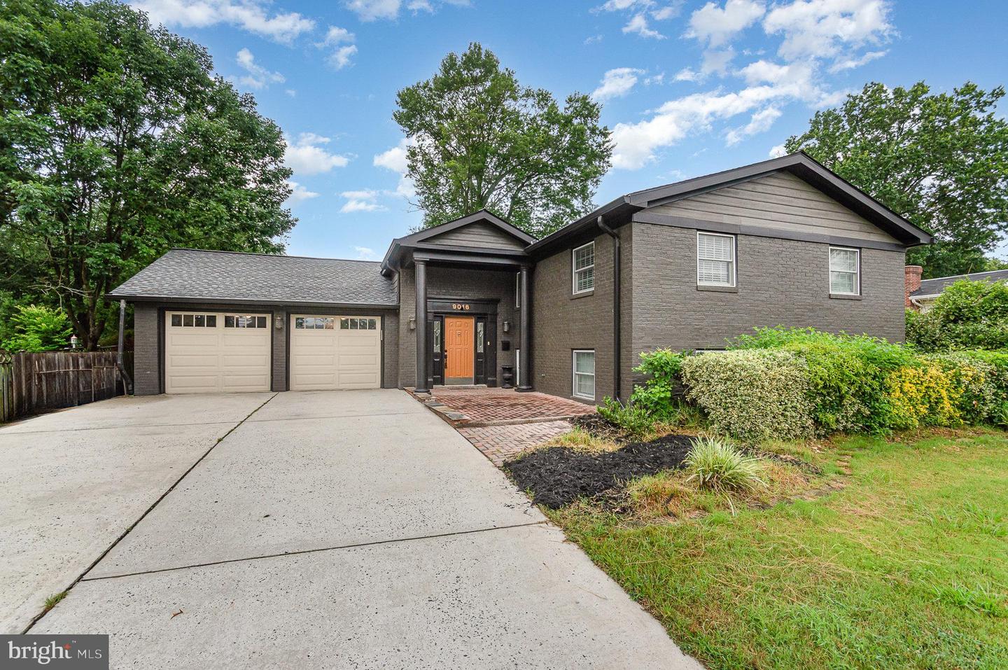 9016 GREYLOCK ST, ALEXANDRIA, Virginia 22308, 5 Bedrooms Bedrooms, ,3 BathroomsBathrooms,Residential,For sale,9016 GREYLOCK ST,VAFX2250088 MLS # VAFX2250088