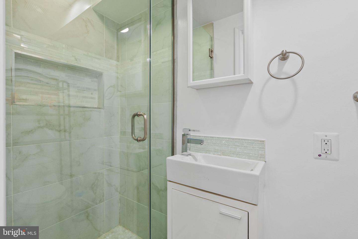 5126 3RD ST NW, WASHINGTON, District Of Columbia 20011, 4 Bedrooms Bedrooms, ,3 BathroomsBathrooms,Residential,For sale,5126 3RD ST NW,DCDC2207518 MLS # DCDC2207518