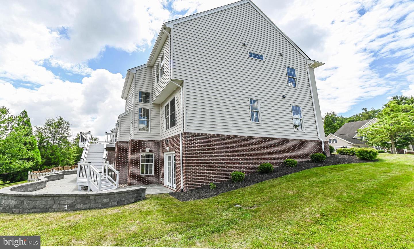 43616 HABITAT CIR, LEESBURG, Virginia 20176, 5 Bedrooms Bedrooms, ,4 BathroomsBathrooms,Residential,For sale,43616 HABITAT CIR,VALO2100388 MLS # VALO2100388