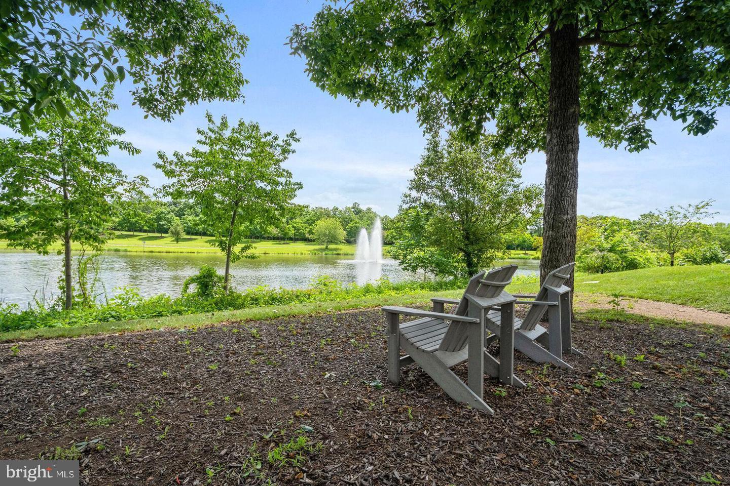 25280 LAKE SHORE SQ #304, CHANTILLY, Virginia 20152, 2 Bedrooms Bedrooms, ,2 BathroomsBathrooms,Residential,For sale,25280 LAKE SHORE SQ #304,VALO2100438 MLS # VALO2100438
