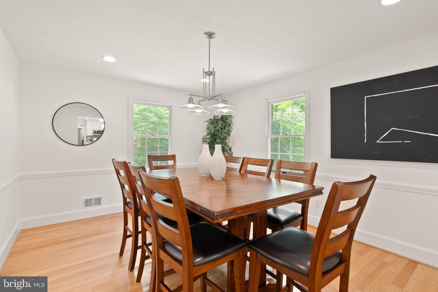 11112 COROBON LN, GREAT FALLS, Virginia 22066, 5 Bedrooms Bedrooms, ,4 BathroomsBathrooms,Residential,For sale,11112 COROBON LN,VAFX2250488 MLS # VAFX2250488