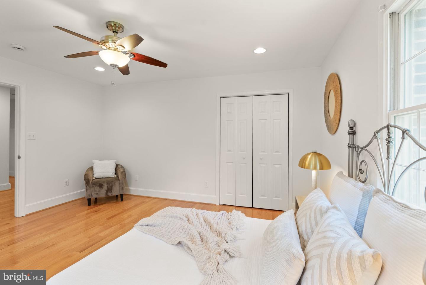 11112 COROBON LN, GREAT FALLS, Virginia 22066, 5 Bedrooms Bedrooms, ,4 BathroomsBathrooms,Residential,For sale,11112 COROBON LN,VAFX2250488 MLS # VAFX2250488