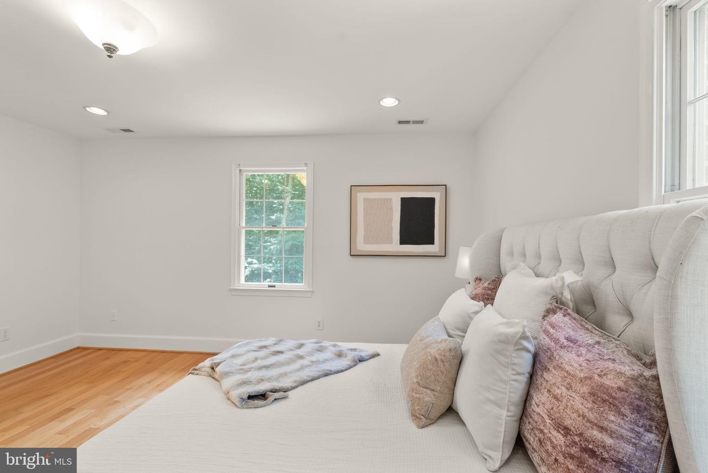 11112 COROBON LN, GREAT FALLS, Virginia 22066, 5 Bedrooms Bedrooms, ,4 BathroomsBathrooms,Residential,For sale,11112 COROBON LN,VAFX2250488 MLS # VAFX2250488