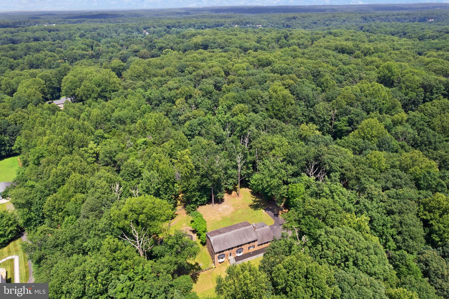 11112 COROBON LN, GREAT FALLS, Virginia 22066, 5 Bedrooms Bedrooms, ,4 BathroomsBathrooms,Residential,For sale,11112 COROBON LN,VAFX2250488 MLS # VAFX2250488