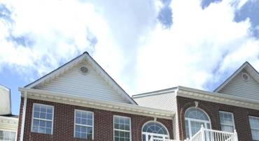 5287 BALLYCASTLE CIR, ALEXANDRIA, Virginia 22315, 3 Bedrooms Bedrooms, ,2 BathroomsBathrooms,Residential,For sale,5287 BALLYCASTLE CIR,VAFX2250586 MLS # VAFX2250586