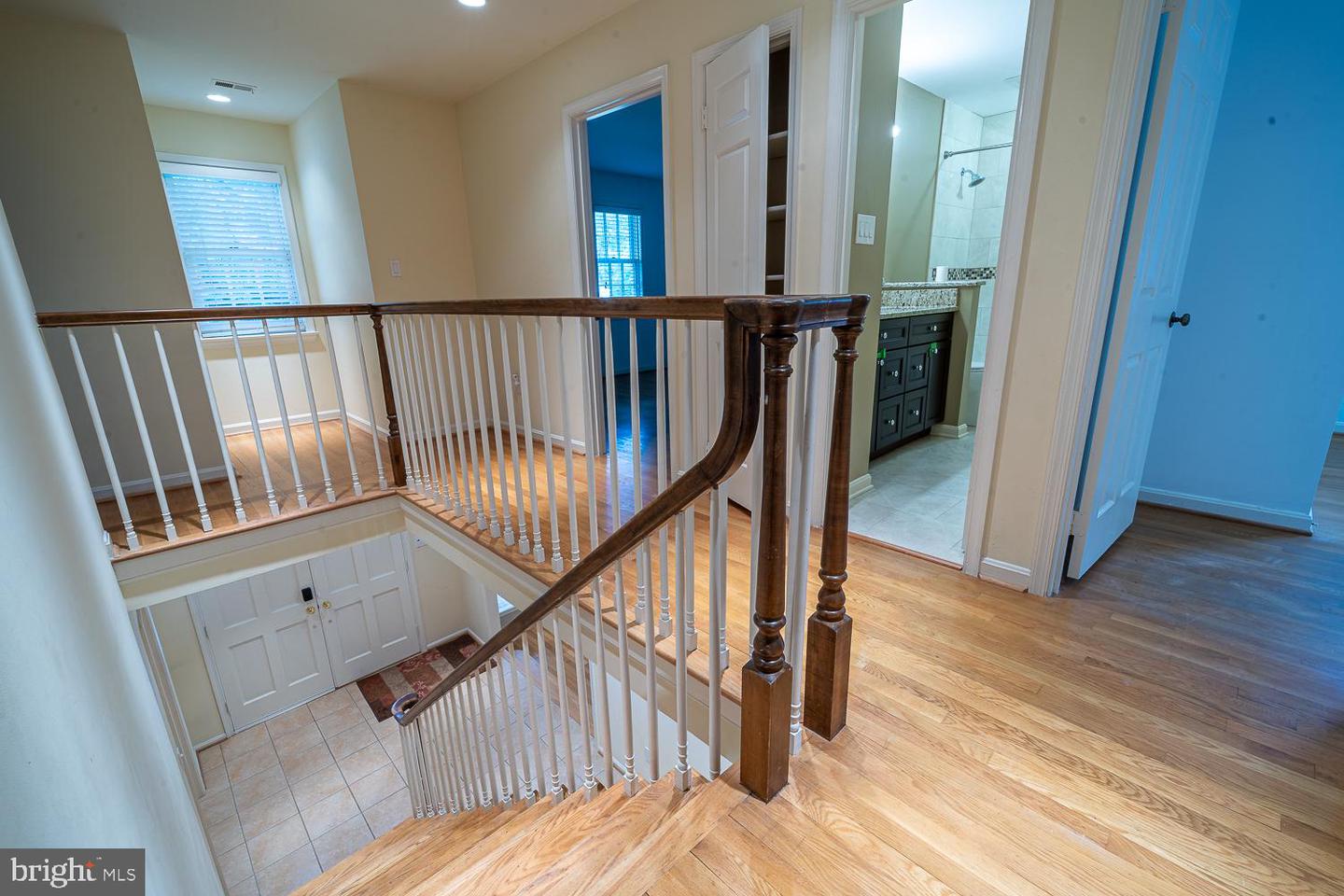 1197 WINTER HUNT RD, MCLEAN, Virginia 22102, 5 Bedrooms Bedrooms, ,4 BathroomsBathrooms,Residential,For sale,1197 WINTER HUNT RD,VAFX2250678 MLS # VAFX2250678