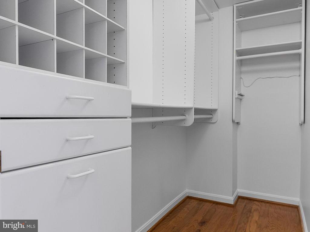 1101 S ARLINGTON RIDGE RD #214, ARLINGTON, Virginia 22202, 2 Bedrooms Bedrooms, ,2 BathroomsBathrooms,Residential,For sale,1101 S ARLINGTON RIDGE RD #214,VAAR2059894 MLS # VAAR2059894