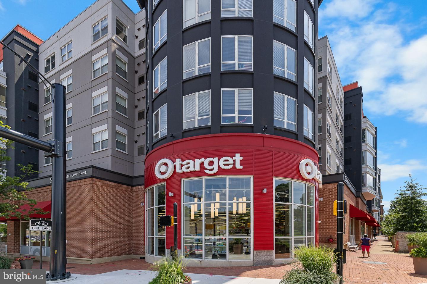 1101 S ARLINGTON RIDGE RD #214, ARLINGTON, Virginia 22202, 2 Bedrooms Bedrooms, ,2 BathroomsBathrooms,Residential,For sale,1101 S ARLINGTON RIDGE RD #214,VAAR2059894 MLS # VAAR2059894
