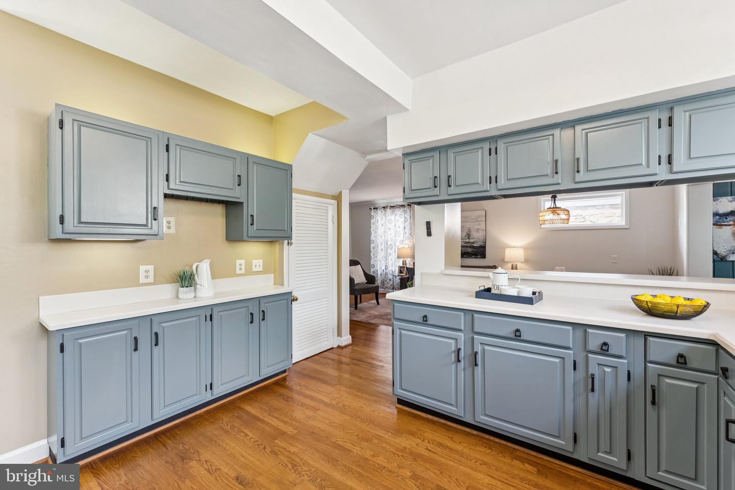 609 21ST ST S, ARLINGTON, Virginia 22202, 3 Bedrooms Bedrooms, ,3 BathroomsBathrooms,Residential,For sale,609 21ST ST S,VAAR2059896 MLS # VAAR2059896