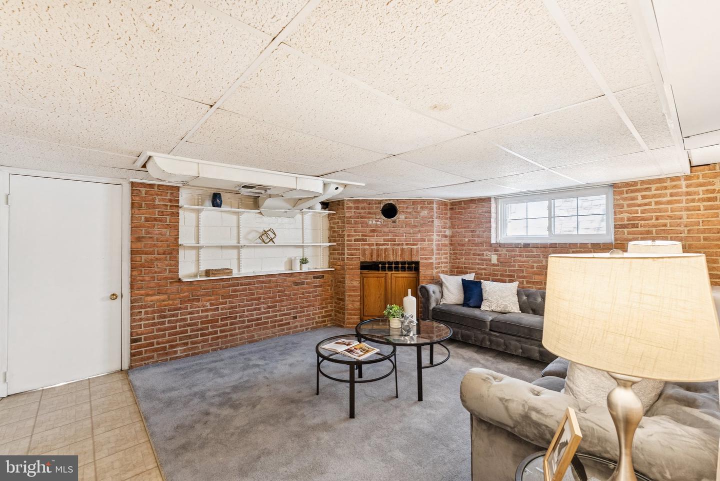 609 21ST ST S, ARLINGTON, Virginia 22202, 3 Bedrooms Bedrooms, ,3 BathroomsBathrooms,Residential,For sale,609 21ST ST S,VAAR2059896 MLS # VAAR2059896