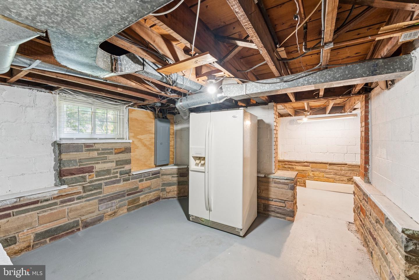 609 21ST ST S, ARLINGTON, Virginia 22202, 3 Bedrooms Bedrooms, ,3 BathroomsBathrooms,Residential,For sale,609 21ST ST S,VAAR2059896 MLS # VAAR2059896