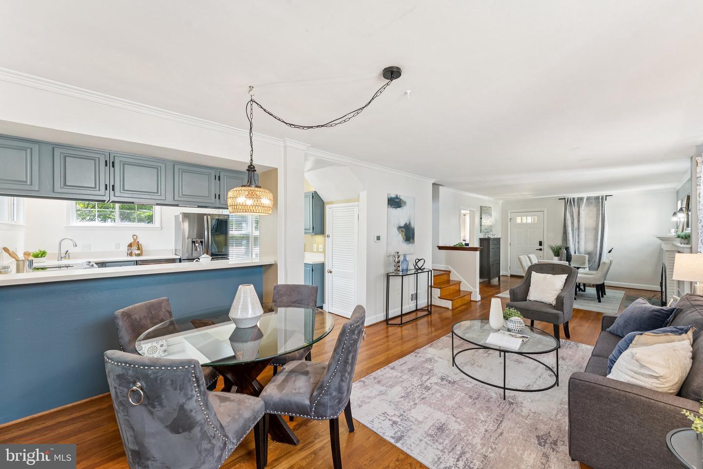 609 21ST ST S, ARLINGTON, Virginia 22202, 3 Bedrooms Bedrooms, ,3 BathroomsBathrooms,Residential,For sale,609 21ST ST S,VAAR2059896 MLS # VAAR2059896