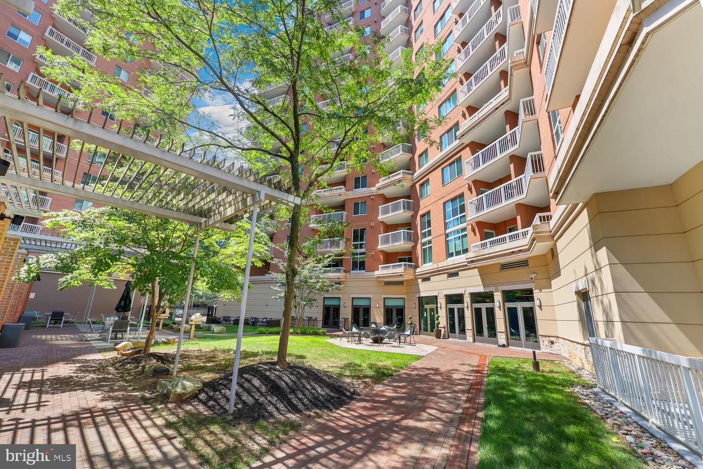 3101 N HAMPTON DR #1519, ALEXANDRIA, Virginia 22302, ,1 BathroomBathrooms,Residential,For sale,3101 N HAMPTON DR #1519,VAAX2046934 MLS # VAAX2046934