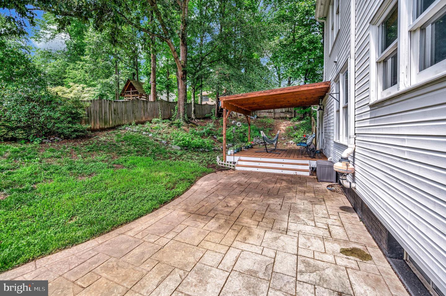 2 SNOW MEADOW LN, STAFFORD, Virginia 22554, 4 Bedrooms Bedrooms, ,3 BathroomsBathrooms,Residential,For sale,2 SNOW MEADOW LN,VAST2040294 MLS # VAST2040294