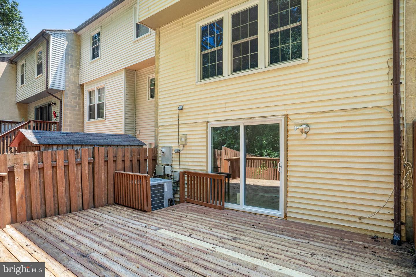 7918 PEBBLE BROOK CT, SPRINGFIELD, Virginia 22153, 3 Bedrooms Bedrooms, ,2 BathroomsBathrooms,Residential,For sale,7918 PEBBLE BROOK CT,VAFX2252068 MLS # VAFX2252068