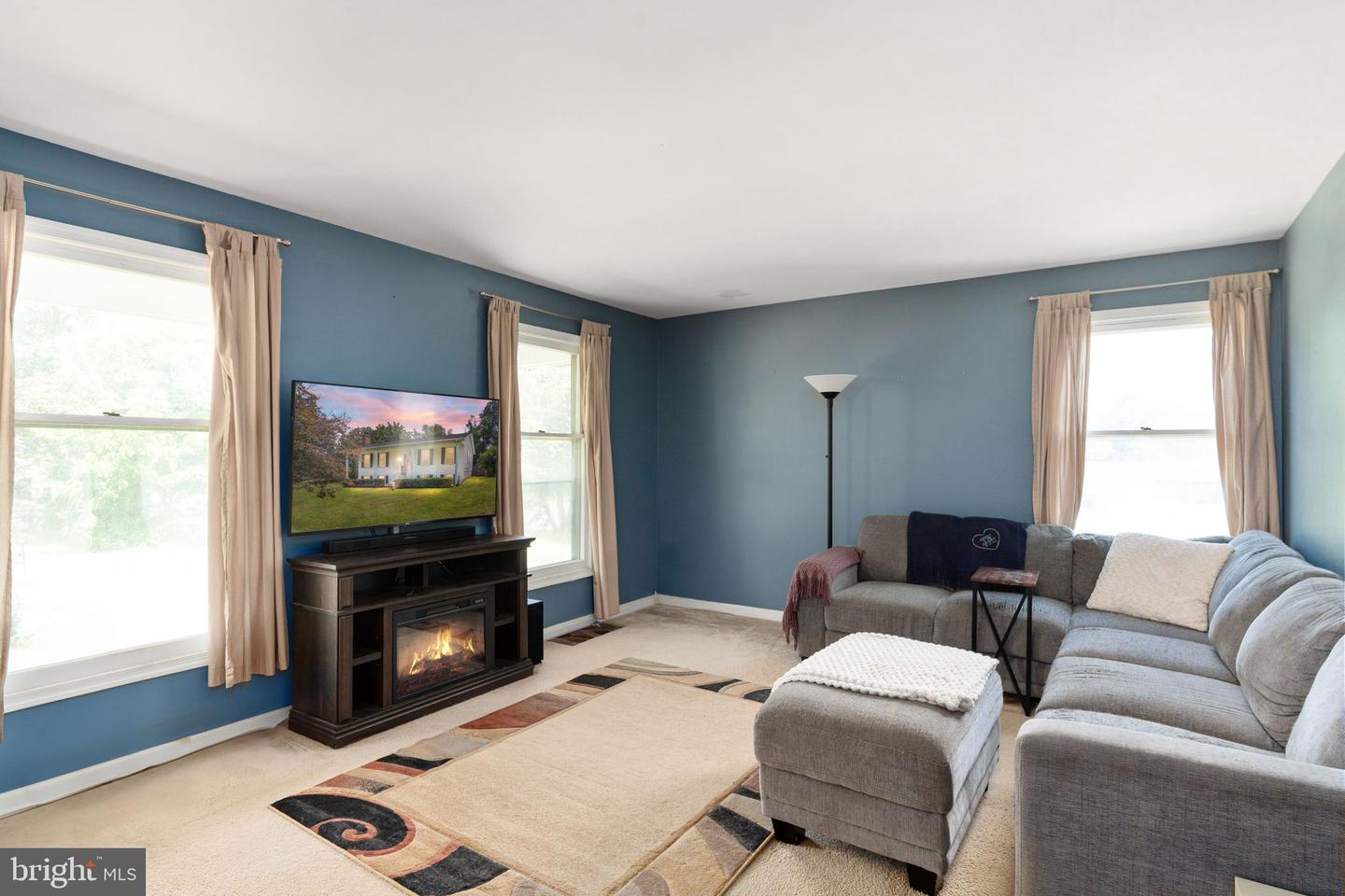 102 SHENANDOAH LN, STAFFORD, Virginia 22554, 4 Bedrooms Bedrooms, ,2 BathroomsBathrooms,Residential,For sale,102 SHENANDOAH LN,VAST2040298 MLS # VAST2040298