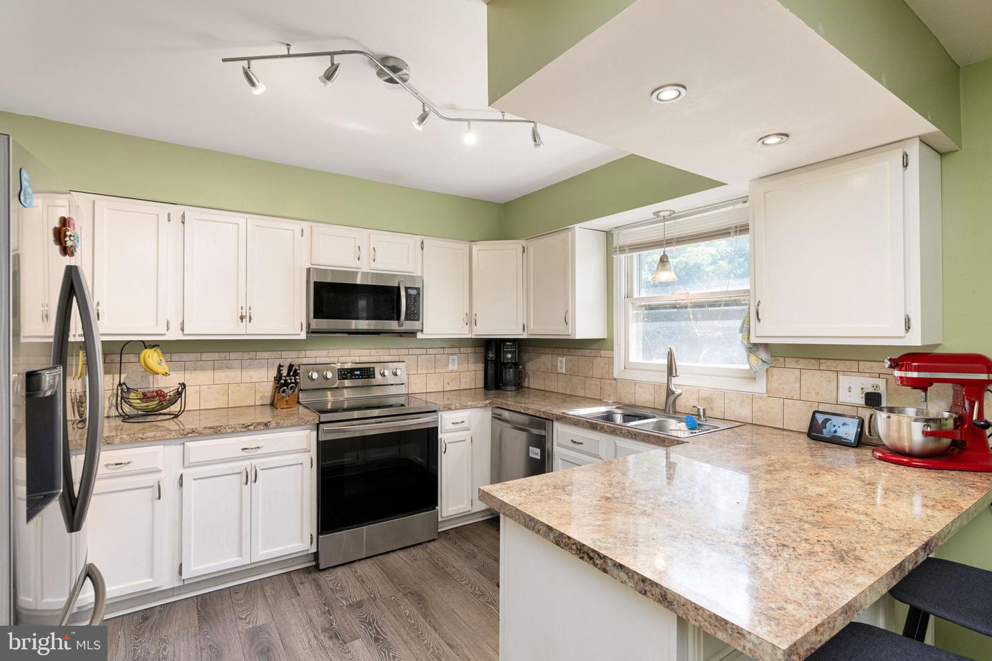 102 SHENANDOAH LN, STAFFORD, Virginia 22554, 4 Bedrooms Bedrooms, ,2 BathroomsBathrooms,Residential,For sale,102 SHENANDOAH LN,VAST2040298 MLS # VAST2040298