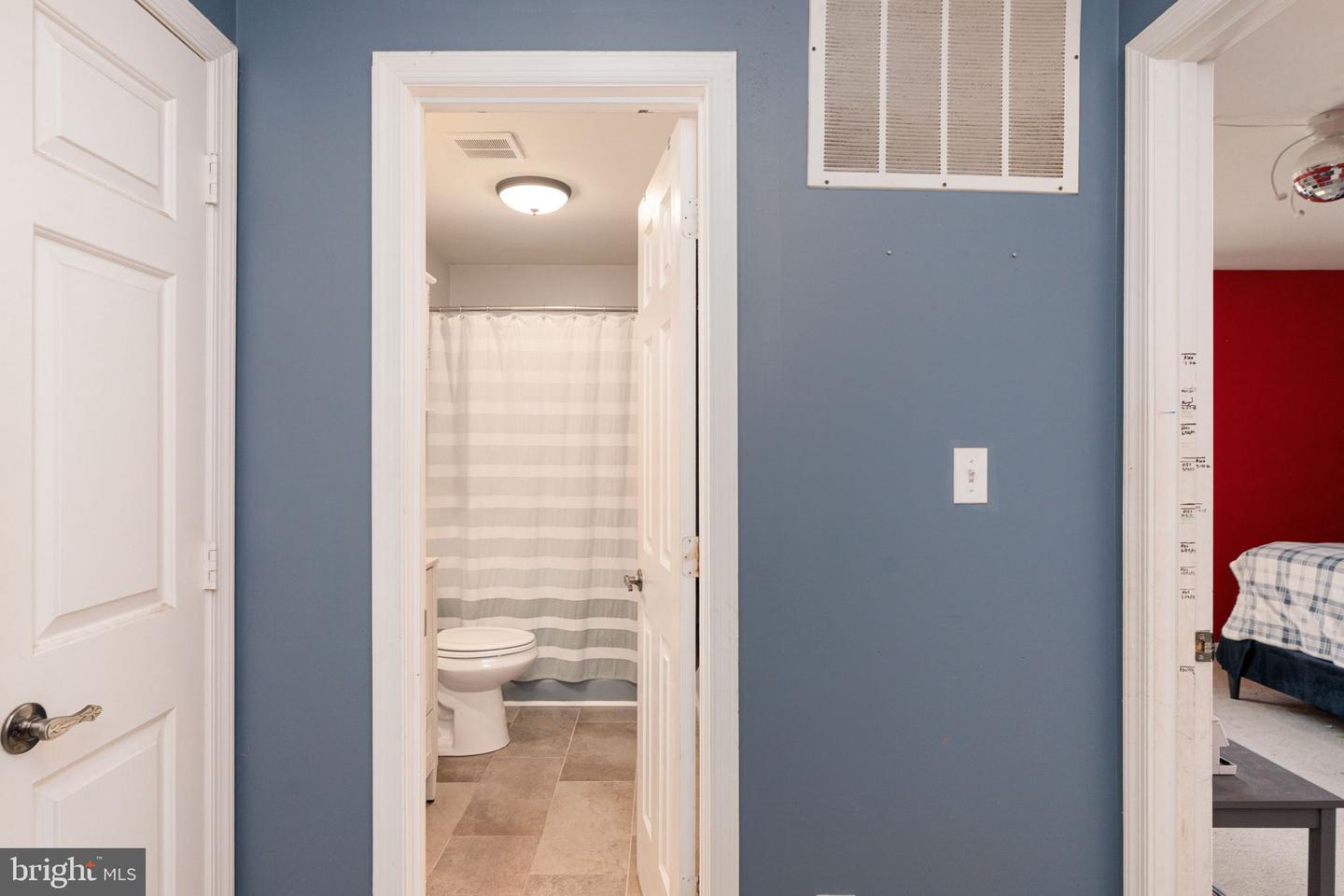 102 SHENANDOAH LN, STAFFORD, Virginia 22554, 4 Bedrooms Bedrooms, ,2 BathroomsBathrooms,Residential,For sale,102 SHENANDOAH LN,VAST2040298 MLS # VAST2040298