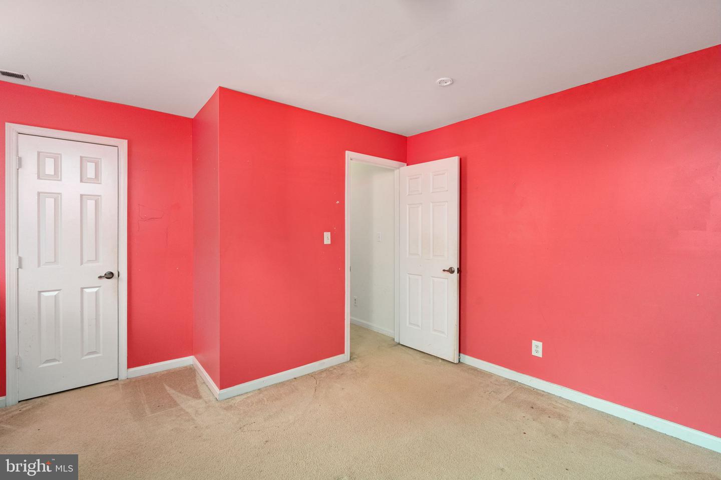 102 SHENANDOAH LN, STAFFORD, Virginia 22554, 4 Bedrooms Bedrooms, ,2 BathroomsBathrooms,Residential,For sale,102 SHENANDOAH LN,VAST2040298 MLS # VAST2040298