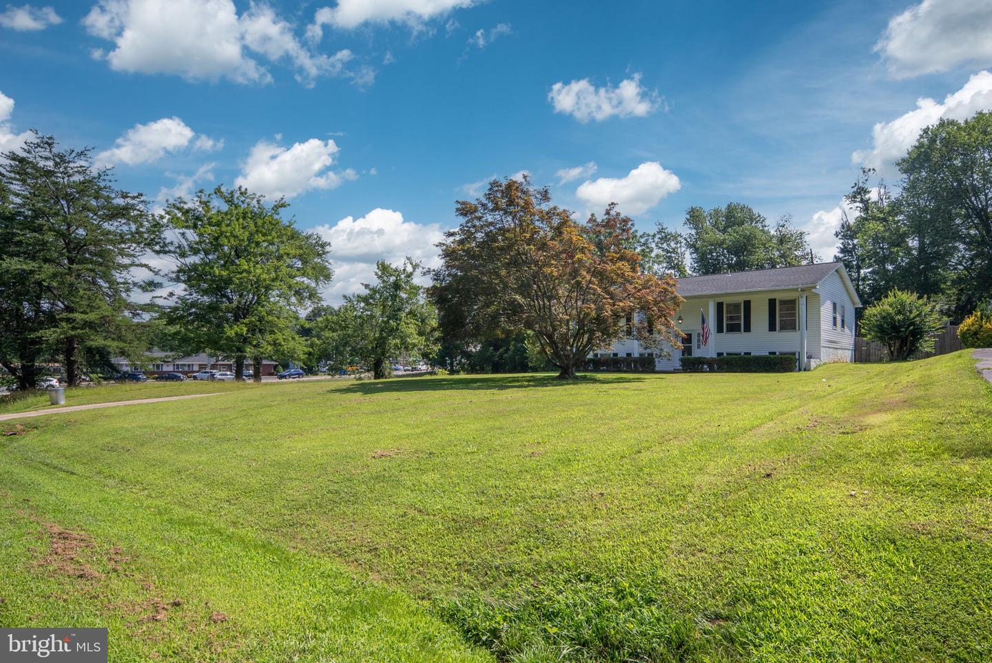 102 SHENANDOAH LN, STAFFORD, Virginia 22554, 4 Bedrooms Bedrooms, ,2 BathroomsBathrooms,Residential,For sale,102 SHENANDOAH LN,VAST2040298 MLS # VAST2040298