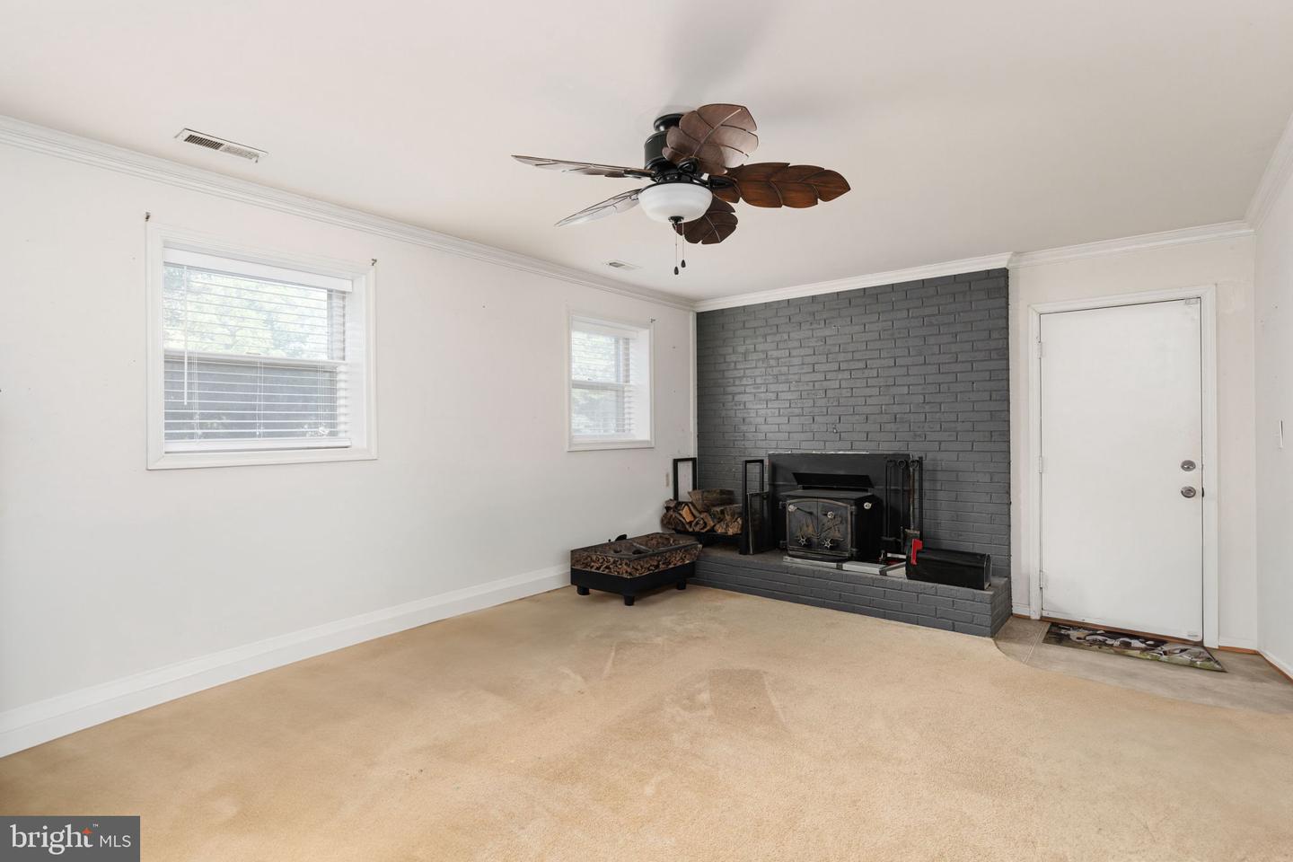 102 SHENANDOAH LN, STAFFORD, Virginia 22554, 4 Bedrooms Bedrooms, ,2 BathroomsBathrooms,Residential,For sale,102 SHENANDOAH LN,VAST2040298 MLS # VAST2040298