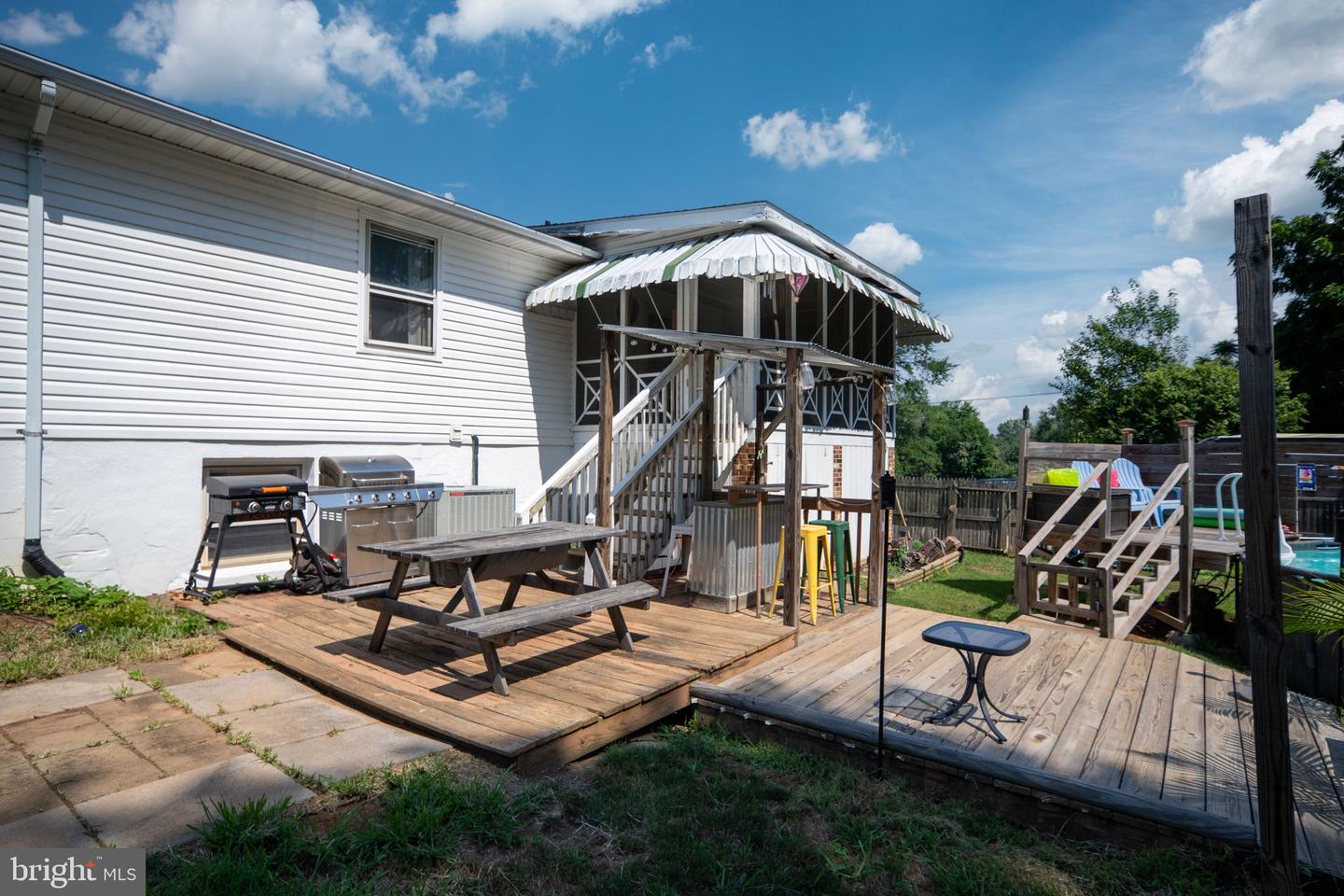 102 SHENANDOAH LN, STAFFORD, Virginia 22554, 4 Bedrooms Bedrooms, ,2 BathroomsBathrooms,Residential,For sale,102 SHENANDOAH LN,VAST2040298 MLS # VAST2040298