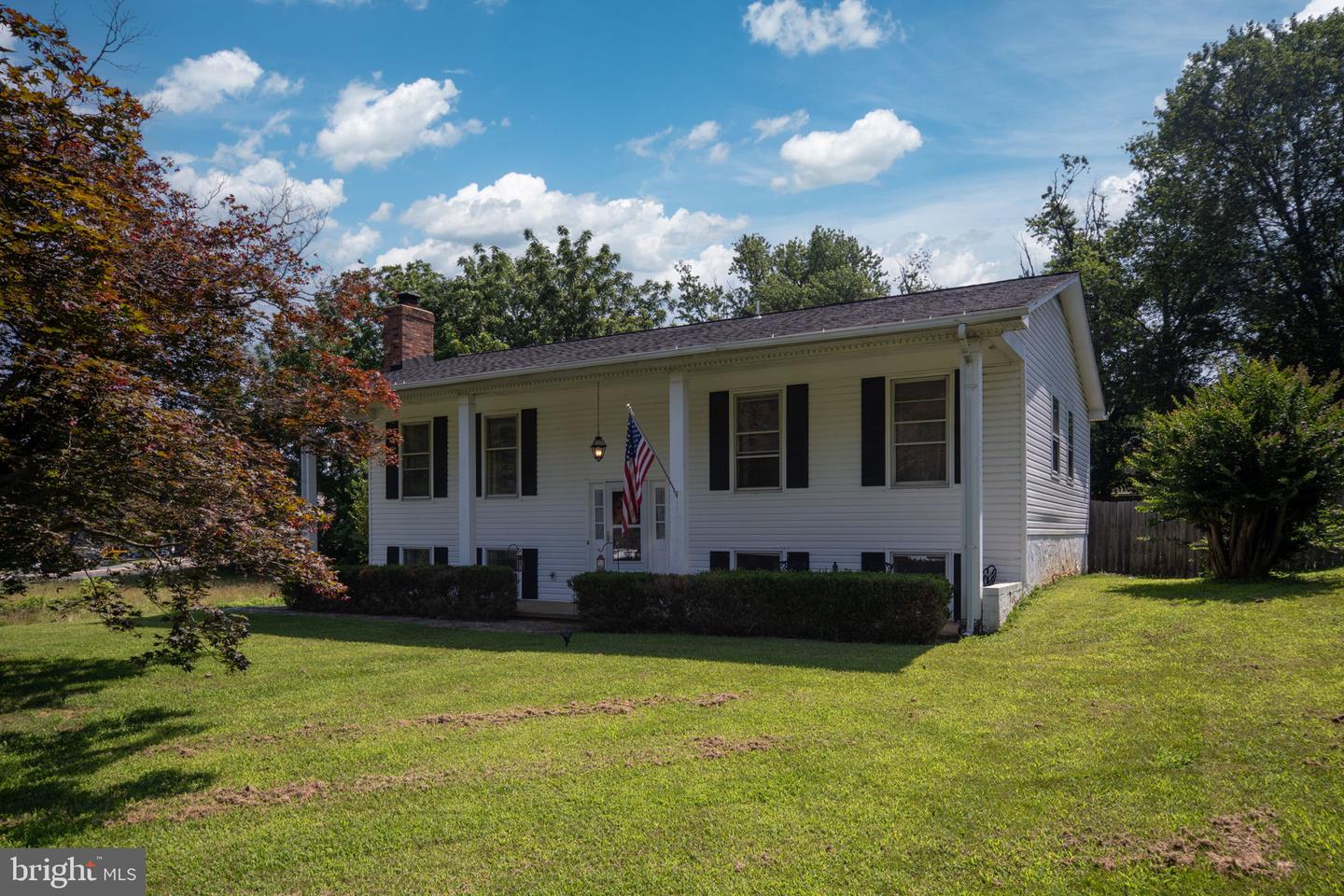 102 SHENANDOAH LN, STAFFORD, Virginia 22554, 4 Bedrooms Bedrooms, ,2 BathroomsBathrooms,Residential,For sale,102 SHENANDOAH LN,VAST2040298 MLS # VAST2040298