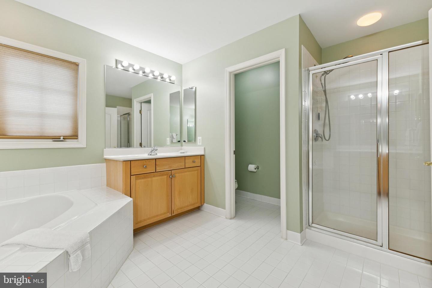14704 RICHARD SIMPSON LN, CENTREVILLE, Virginia 20121, 5 Bedrooms Bedrooms, ,4 BathroomsBathrooms,Residential,For sale,14704 RICHARD SIMPSON LN,VAFX2252278 MLS # VAFX2252278
