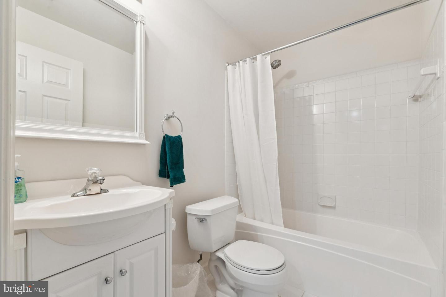 14704 RICHARD SIMPSON LN, CENTREVILLE, Virginia 20121, 5 Bedrooms Bedrooms, ,4 BathroomsBathrooms,Residential,For sale,14704 RICHARD SIMPSON LN,VAFX2252278 MLS # VAFX2252278