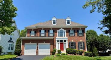 14704 RICHARD SIMPSON LN, CENTREVILLE, Virginia 20121, 5 Bedrooms Bedrooms, ,4 BathroomsBathrooms,Residential,For sale,14704 RICHARD SIMPSON LN,VAFX2252278 MLS # VAFX2252278