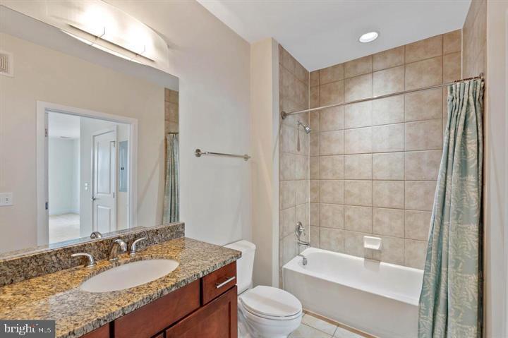 1800 WILSON BLVD #305, ARLINGTON, Virginia 22209, 1 Bedroom Bedrooms, ,1 BathroomBathrooms,Residential,For sale,1800 WILSON BLVD #305,VAAR2059922 MLS # VAAR2059922