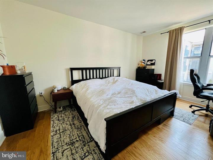 1800 WILSON BLVD #305, ARLINGTON, Virginia 22209, 1 Bedroom Bedrooms, ,1 BathroomBathrooms,Residential,For sale,1800 WILSON BLVD #305,VAAR2059922 MLS # VAAR2059922