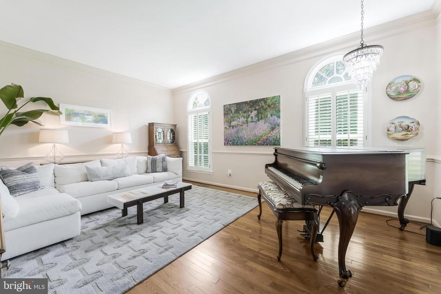 12801 OWLSLEY WAY, HERNDON, Virginia 20171, 5 Bedrooms Bedrooms, ,4 BathroomsBathrooms,Residential,For sale,12801 OWLSLEY WAY,VAFX2252310 MLS # VAFX2252310