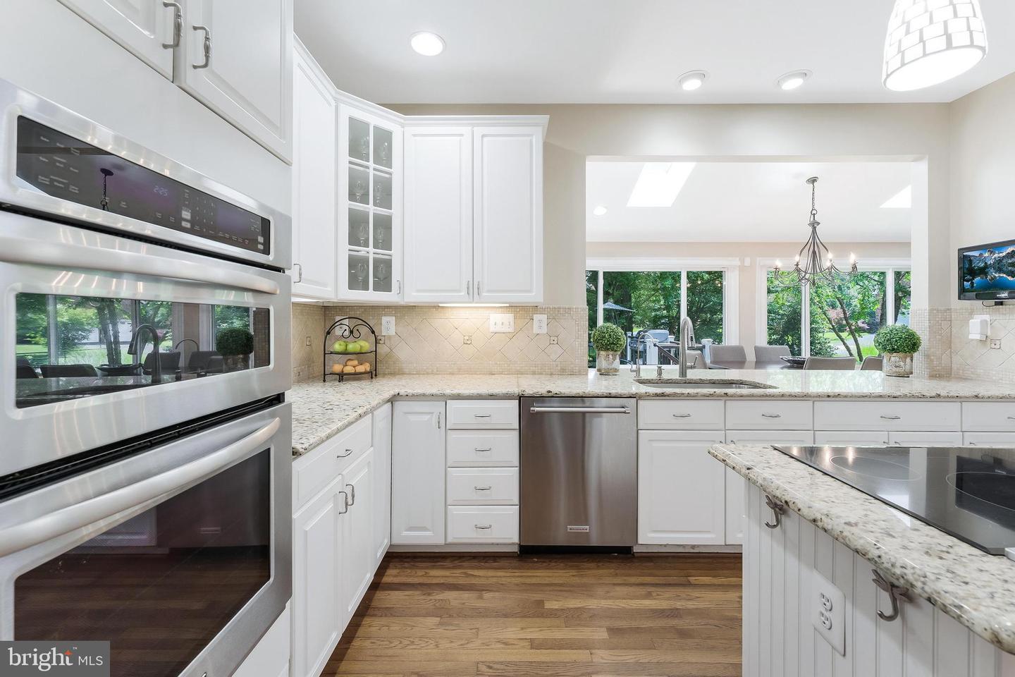 12801 OWLSLEY WAY, HERNDON, Virginia 20171, 5 Bedrooms Bedrooms, ,4 BathroomsBathrooms,Residential,For sale,12801 OWLSLEY WAY,VAFX2252310 MLS # VAFX2252310