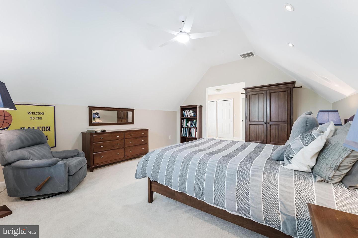 12801 OWLSLEY WAY, HERNDON, Virginia 20171, 5 Bedrooms Bedrooms, ,4 BathroomsBathrooms,Residential,For sale,12801 OWLSLEY WAY,VAFX2252310 MLS # VAFX2252310