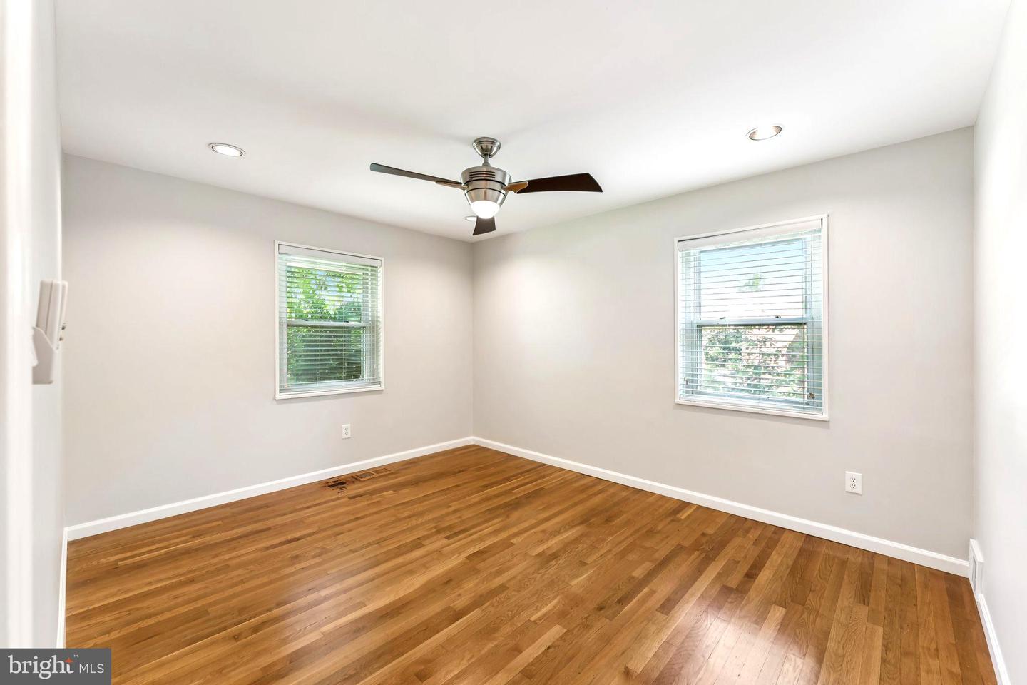 4107 CONRAD RD, ALEXANDRIA, Virginia 22312, 4 Bedrooms Bedrooms, ,2 BathroomsBathrooms,Residential,For sale,4107 CONRAD RD,VAFX2252350 MLS # VAFX2252350