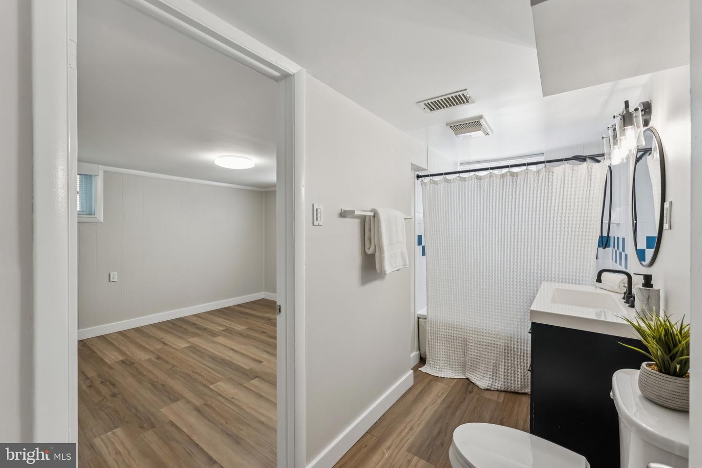 4107 CONRAD RD, ALEXANDRIA, Virginia 22312, 4 Bedrooms Bedrooms, ,2 BathroomsBathrooms,Residential,For sale,4107 CONRAD RD,VAFX2252350 MLS # VAFX2252350