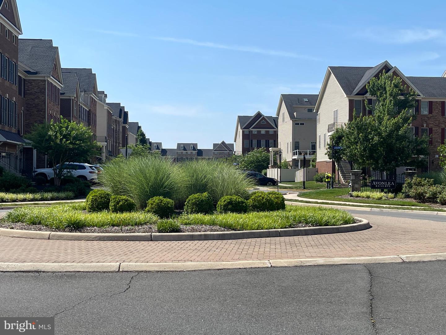 24997 CAMBRIDGE HILL TER, CHANTILLY, Virginia 20152, 3 Bedrooms Bedrooms, ,3 BathroomsBathrooms,Residential,For sale,24997 CAMBRIDGE HILL TER,VALO2100736 MLS # VALO2100736