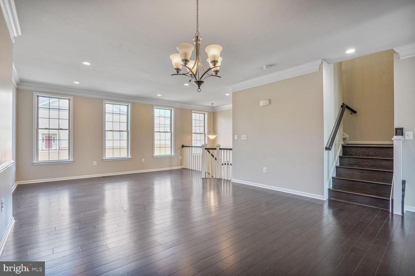 24997 CAMBRIDGE HILL TER, CHANTILLY, Virginia 20152, 3 Bedrooms Bedrooms, ,3 BathroomsBathrooms,Residential,For sale,24997 CAMBRIDGE HILL TER,VALO2100736 MLS # VALO2100736