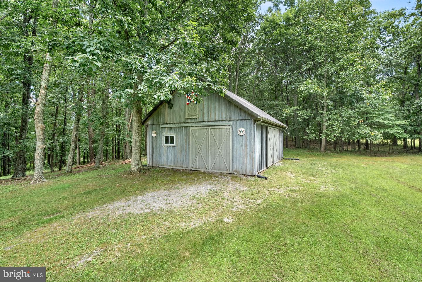 19033 OTLEY RD, PURCELLVILLE, Virginia 20132, 4 Bedrooms Bedrooms, ,2 BathroomsBathrooms,Residential,For sale,19033 OTLEY RD,VALO2100970 MLS # VALO2100970
