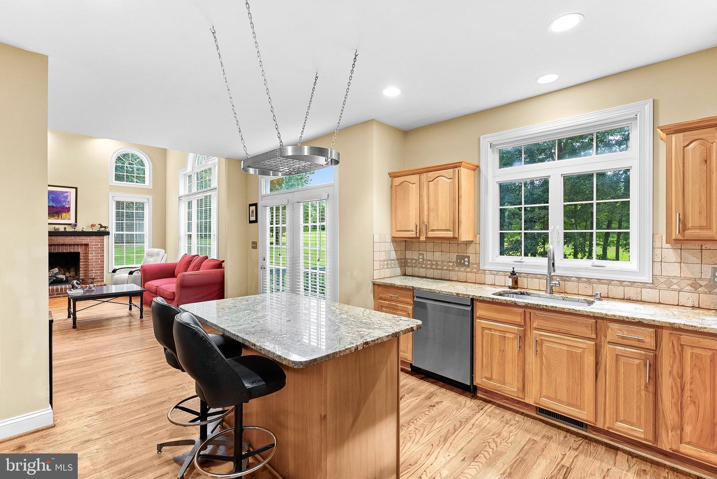 19033 OTLEY RD, PURCELLVILLE, Virginia 20132, 4 Bedrooms Bedrooms, ,2 BathroomsBathrooms,Residential,For sale,19033 OTLEY RD,VALO2100970 MLS # VALO2100970