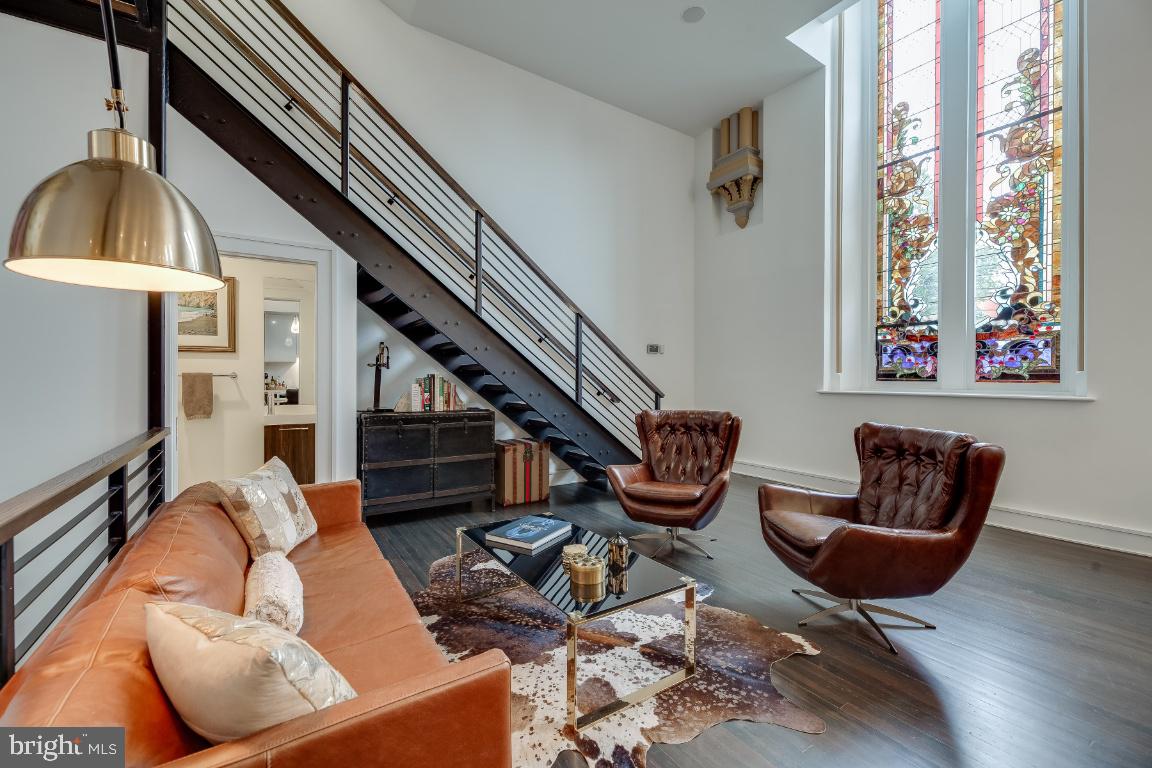 609 MARYLAND AVE NE #4, WASHINGTON, District Of Columbia 20002, 4 Bedrooms Bedrooms, ,4 BathroomsBathrooms,Residential,For sale,609 MARYLAND AVE NE #4,DCDC2208648 MLS # DCDC2208648