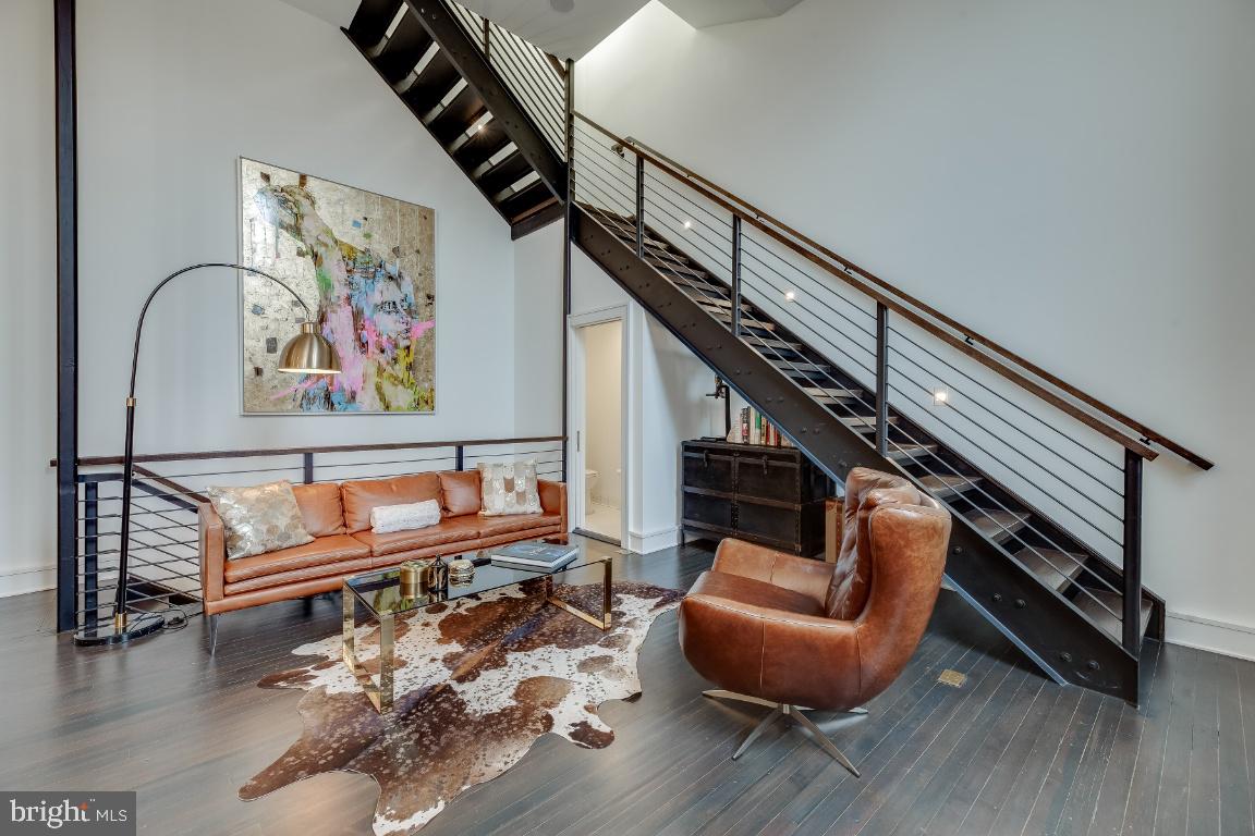 609 MARYLAND AVE NE #4, WASHINGTON, District Of Columbia 20002, 4 Bedrooms Bedrooms, ,4 BathroomsBathrooms,Residential,For sale,609 MARYLAND AVE NE #4,DCDC2208648 MLS # DCDC2208648