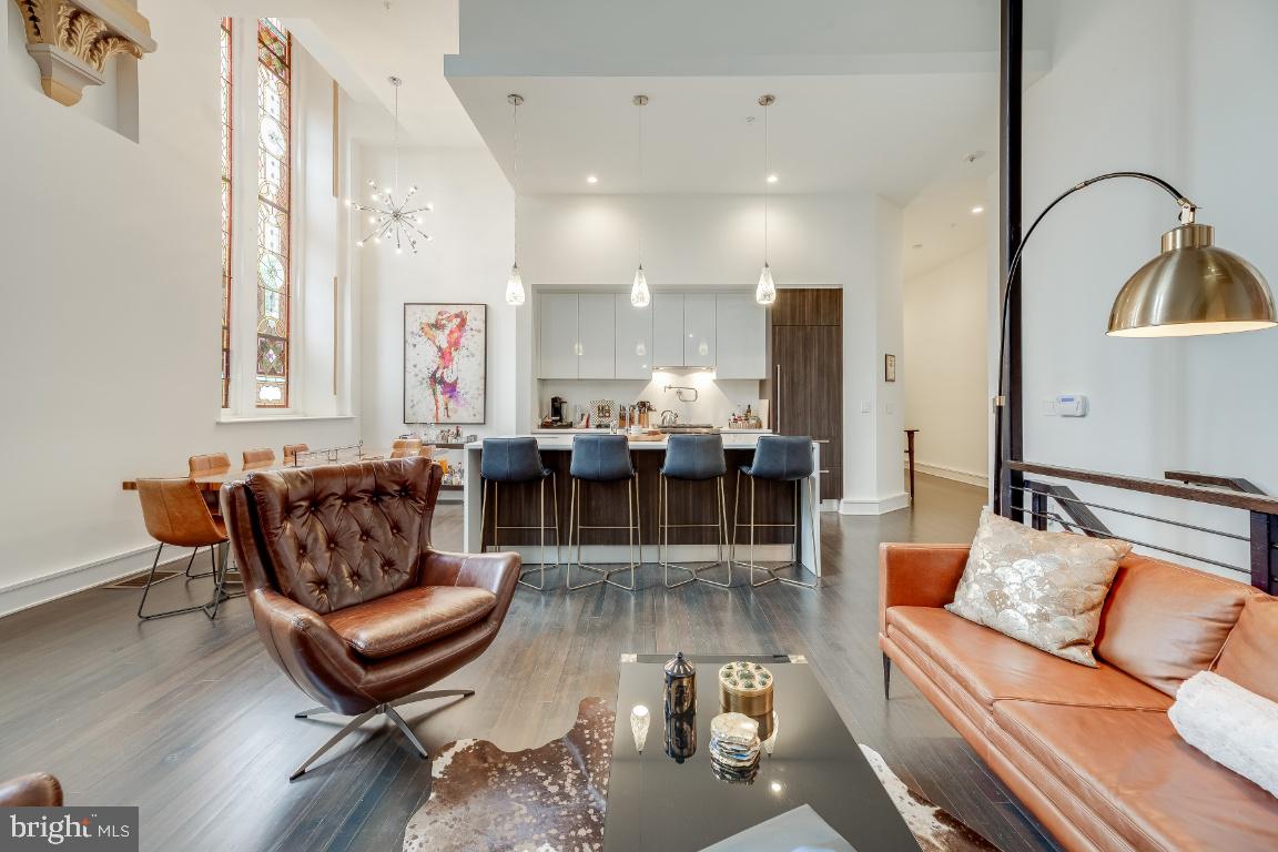 609 MARYLAND AVE NE #4, WASHINGTON, District Of Columbia 20002, 4 Bedrooms Bedrooms, ,4 BathroomsBathrooms,Residential,For sale,609 MARYLAND AVE NE #4,DCDC2208648 MLS # DCDC2208648