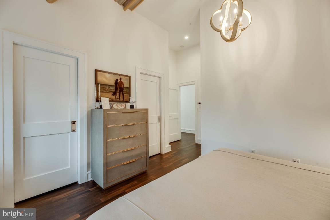 609 MARYLAND AVE NE #4, WASHINGTON, District Of Columbia 20002, 4 Bedrooms Bedrooms, ,4 BathroomsBathrooms,Residential,For sale,609 MARYLAND AVE NE #4,DCDC2208648 MLS # DCDC2208648