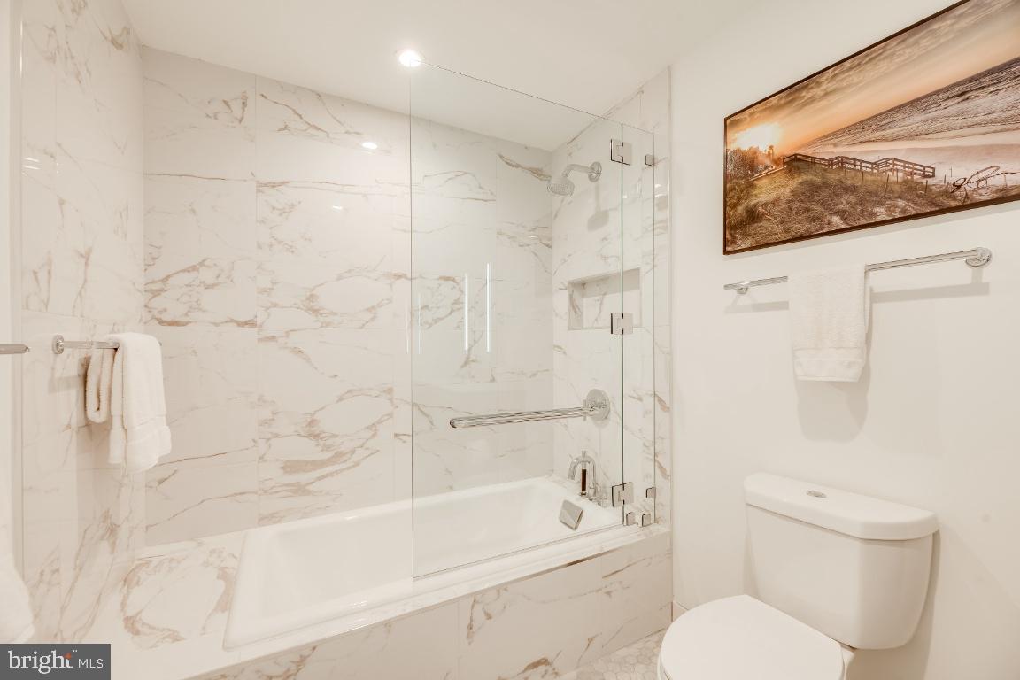 609 MARYLAND AVE NE #4, WASHINGTON, District Of Columbia 20002, 4 Bedrooms Bedrooms, ,4 BathroomsBathrooms,Residential,For sale,609 MARYLAND AVE NE #4,DCDC2208648 MLS # DCDC2208648