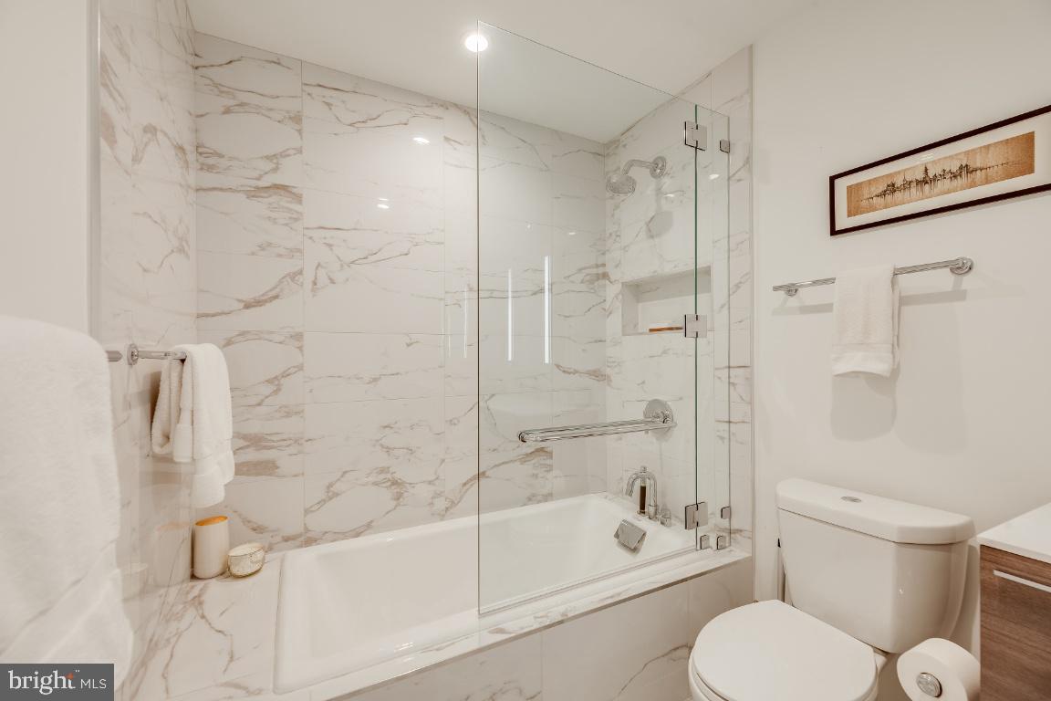 609 MARYLAND AVE NE #4, WASHINGTON, District Of Columbia 20002, 4 Bedrooms Bedrooms, ,4 BathroomsBathrooms,Residential,For sale,609 MARYLAND AVE NE #4,DCDC2208648 MLS # DCDC2208648